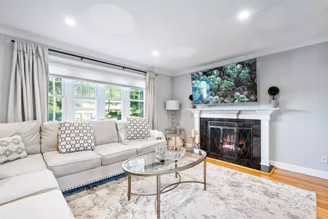 1806 Trapelo Rd, Waltham, MA 02451 photo 14