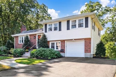 1806 Trapelo Rd, Waltham, MA 02451 photo 5