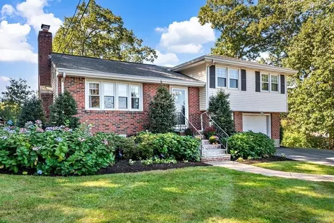 1806 Trapelo Rd, Waltham, MA 02451 photo 2