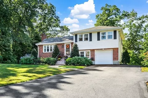 1806 Trapelo Rd, Waltham, MA 02451 photo 3