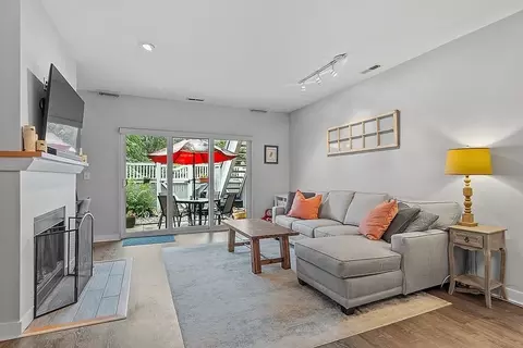 20 Ship Ave #10, Medford, MA 02155