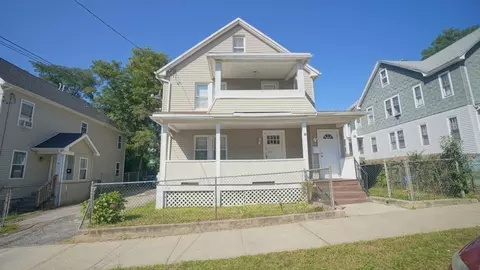 44-46 Algonquin Pl, Springfield, MA 01104 photo 2
