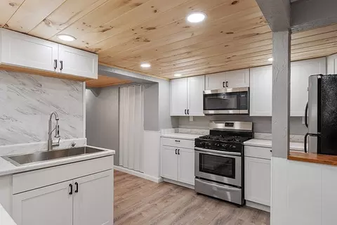 24 Englewood Ave, Everett, MA 02149 photo 34