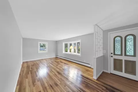 99 Bacon Rd, Springfield, MA 01119 photo 7