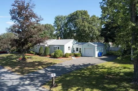 99 Bacon Rd, Springfield, MA 01119 photo 2