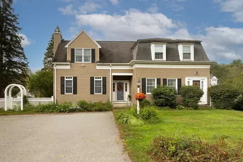 754 Main St, Hanover, MA 02339 photo 2