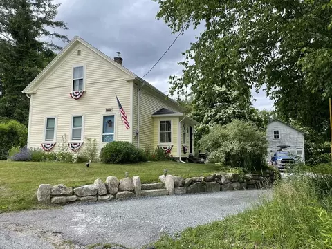 890 Fisher Rd, Fitchburg, MA 01420