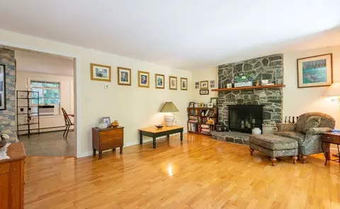 10 Beverly Dr, Georgetown, MA 01833 photo 13