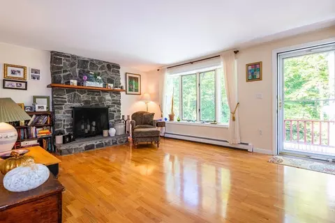 10 Beverly Dr, Georgetown, MA 01833 photo 14