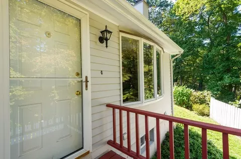 10 Beverly Dr, Georgetown, MA 01833 photo 10