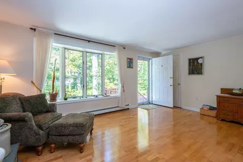 10 Beverly Dr, Georgetown, MA 01833 photo 11