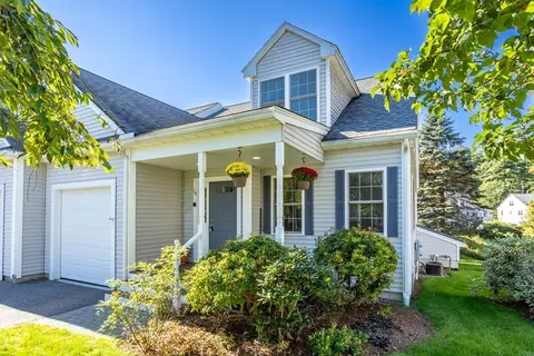114 Summer Rd #114, Boxborough, MA 01719