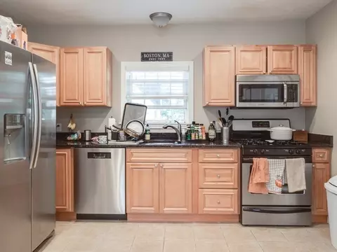 33 Agate Ave, Worcester, MA 01604 photo 34