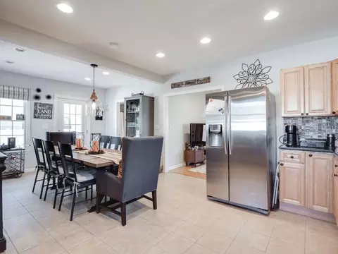 33 Agate Ave, Worcester, MA 01604 photo 8