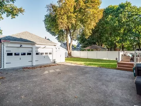 33 Agate Ave, Worcester, MA 01604 photo 41