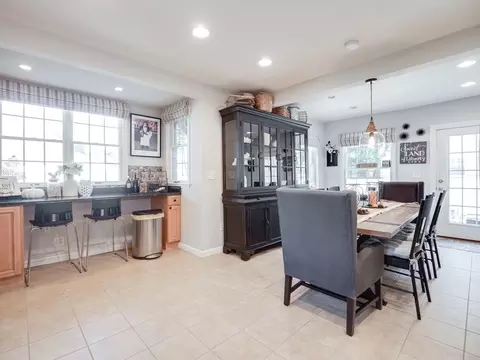 33 Agate Ave, Worcester, MA 01604 photo 11