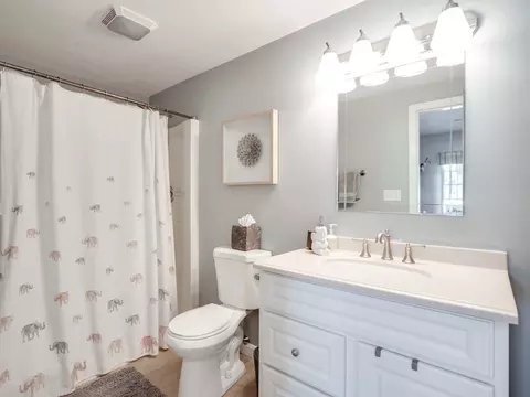 33 Agate Ave, Worcester, MA 01604 photo 23