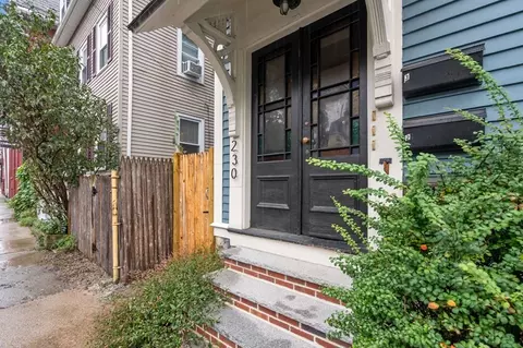 230 Amory St #3, Jamaica Plain, MA 02130