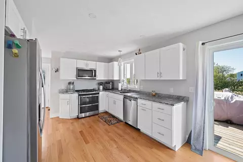 30 E Central Ave, Wareham, MA 02558 photo 4