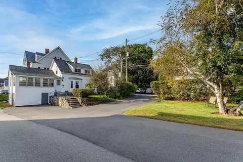 11 Cambridge St, Ayer, MA 01432 photo 6