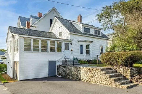 11 Cambridge St, Ayer, MA 01432 photo 2