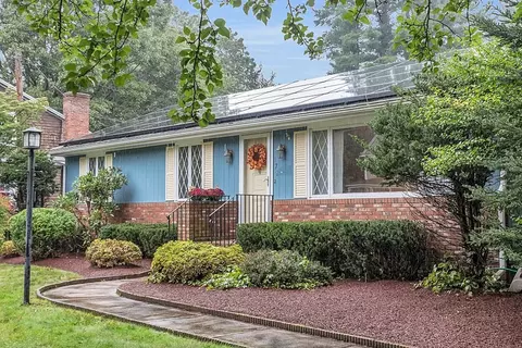 172 South Rd, Bedford, MA 01730