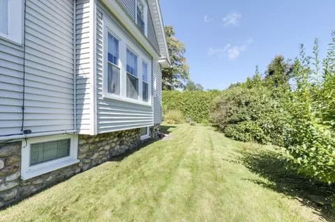 10 Windemere Rd, Worcester, MA 01602 photo 32