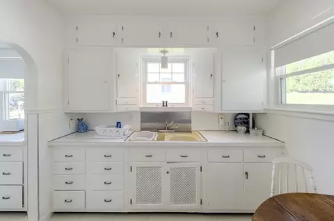 10 Windemere Rd, Worcester, MA 01602 photo 13