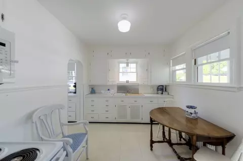 10 Windemere Rd, Worcester, MA 01602 photo 14