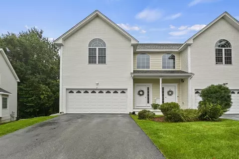 90 Fisher Rd #17, Holden, MA 01520