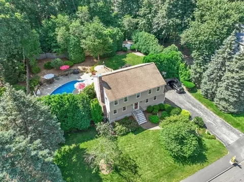 11 Dirado Dr, Marlborough, MA 01752