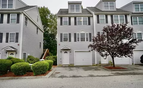 14 Watson St #13, Lowell, MA 01852