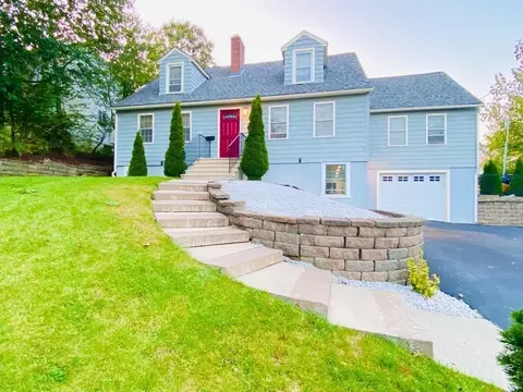 604 B Burncoat St # A, Worcester, MA 01606