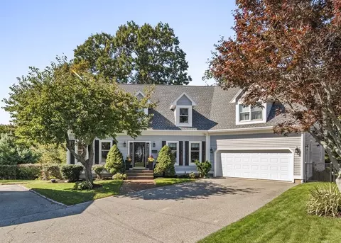 3 Savona St, Salem, MA 01970