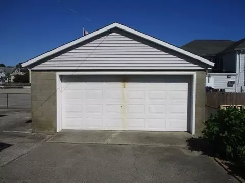 454 Brayton Ave, Fall River, MA 02721 photo 7