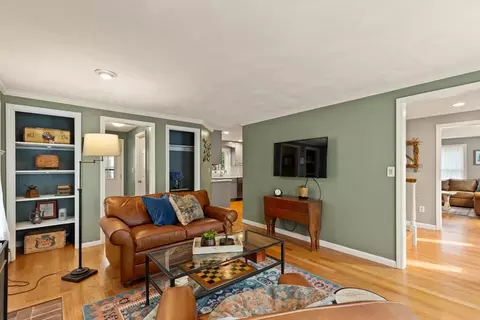 26 James St, Beverly, MA 01915 photo 10