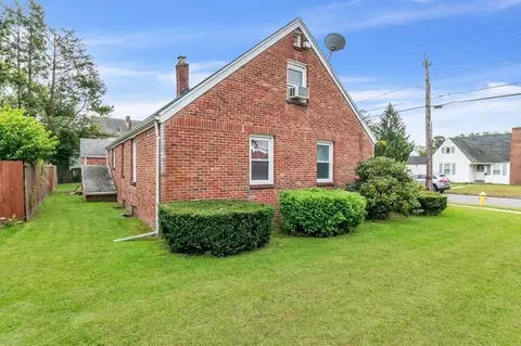 133 Ardmore St, Springfield, MA 01104 photo 38