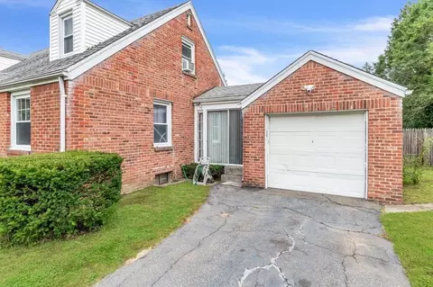 133 Ardmore St, Springfield, MA 01104 photo 3