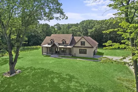 806 Mount Elam Rd, Fitchburg, MA 01420