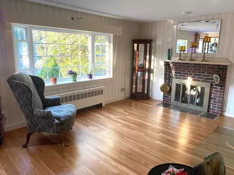 4 Cape Cod Ln, Canton, MA 02021 photo 5