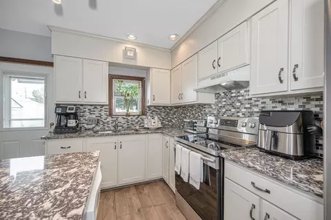175 Springvale Ave, Everett, MA 02149 photo 7