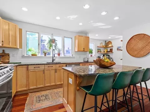 3 Hampshire St, Everett, MA 02149 photo 7