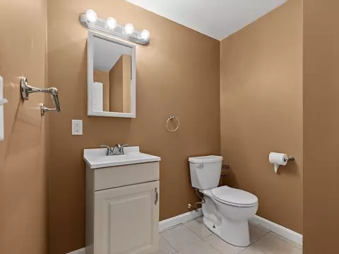 3 Hampshire St, Everett, MA 02149 photo 20