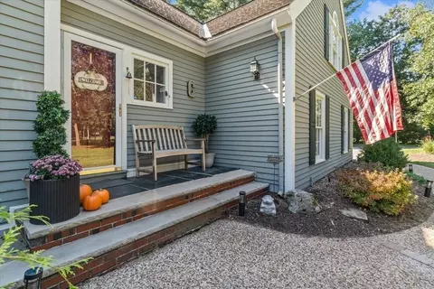 16 Berry Patch Ln, Boxford, MA 01921 photo 4