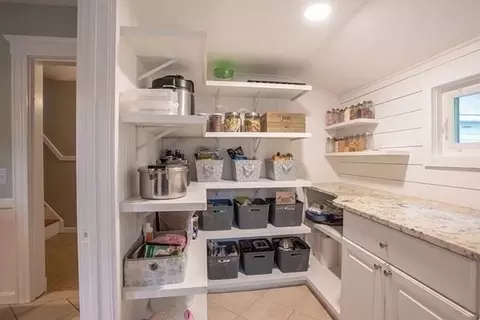 8 Hardy St, Danvers, MA 01923 photo 11