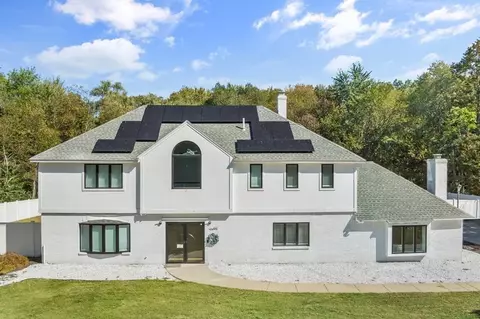127 North St, Andover, MA 01810