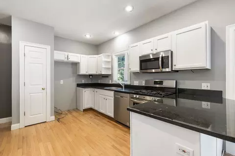 39 Knowlton Cir #39, Upton, MA 01568 photo 7