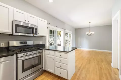 39 Knowlton Cir #39, Upton, MA 01568 photo 8