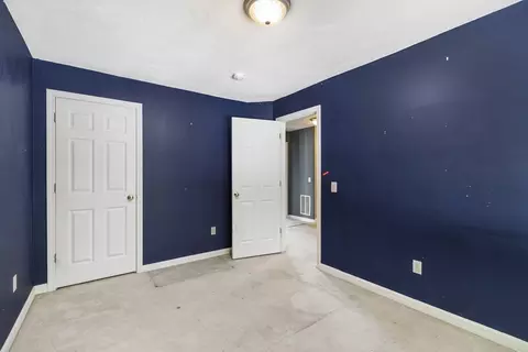 39 Knowlton Cir #39, Upton, MA 01568 photo 17