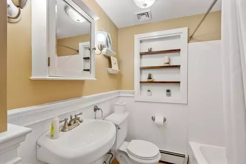 33 Horace St, Needham, MA 02494 photo 14